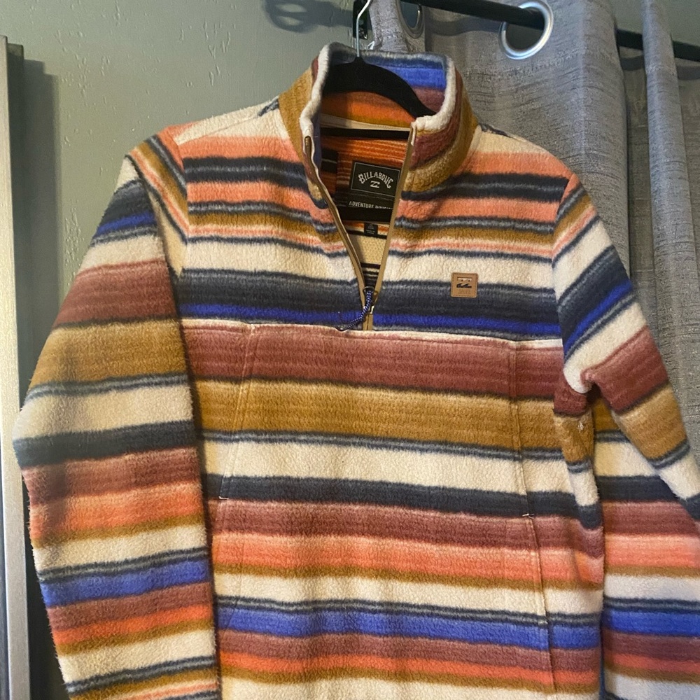 Billabong fleece size medium in excellent condition. Only warn twice.